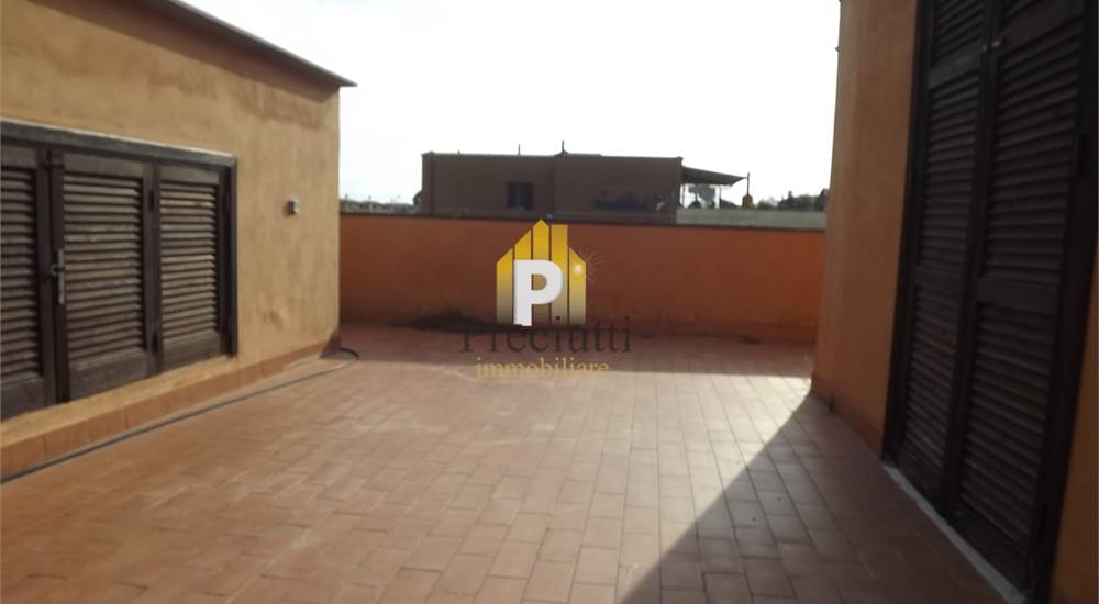 INT 2 PIANO 1 TERRAZZO