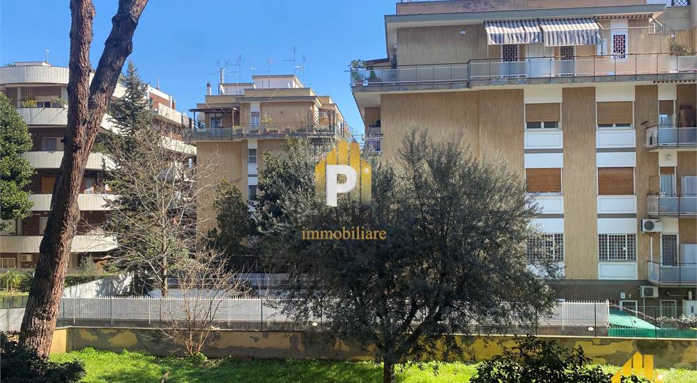 AFFACCIO SOGGIORNO