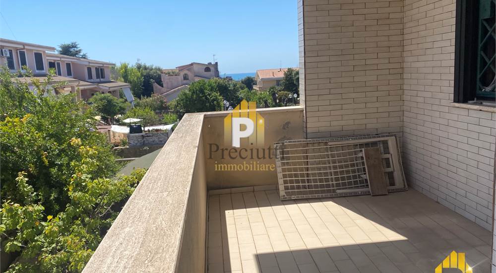 PIANO RIALZATO  TERRAZZO
