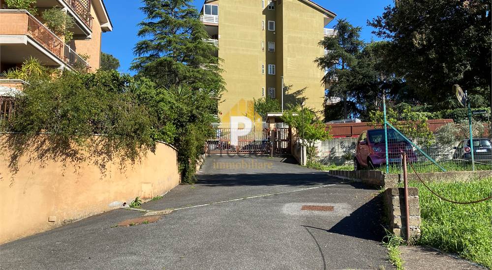 INGRESSO CONDOMINIALE