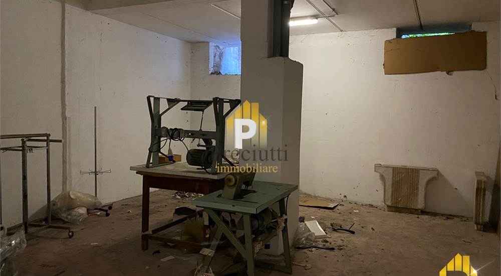 PALAZZINA A  BOX INT 5