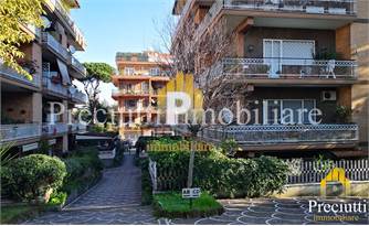 INGRESSO SU VIA VIGNA RIGACCI