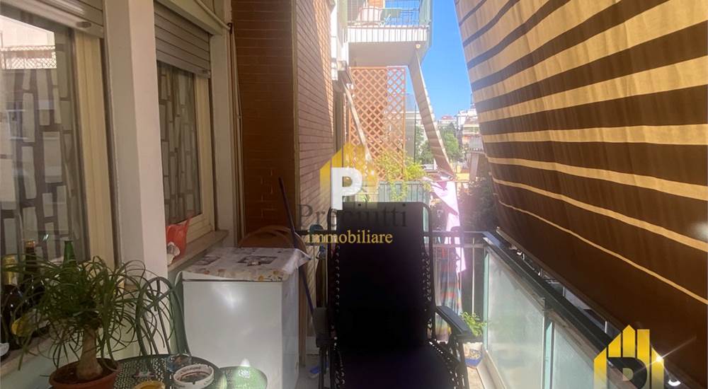 BALCONE SALONE