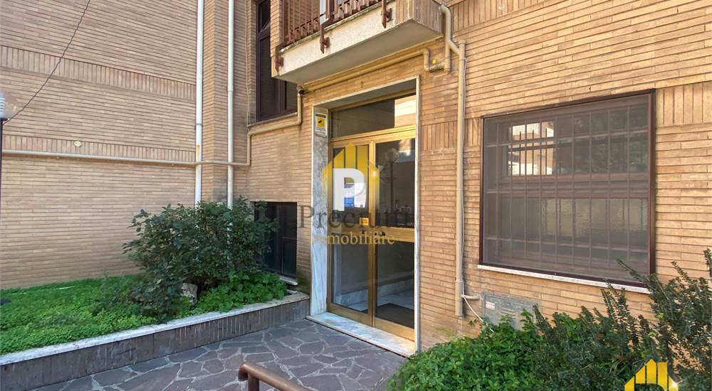 INGRESSO PEDONALE