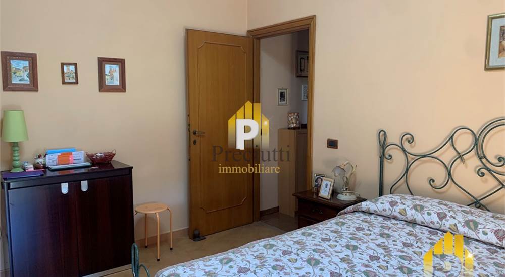 SECONDA CAMERA