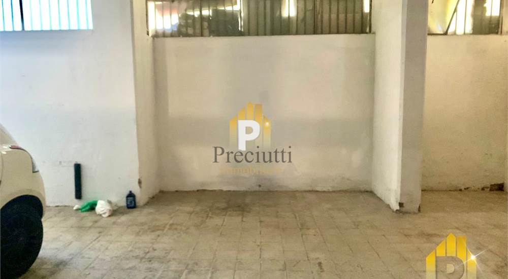 POSTI AUTO DI PROPRIETA'