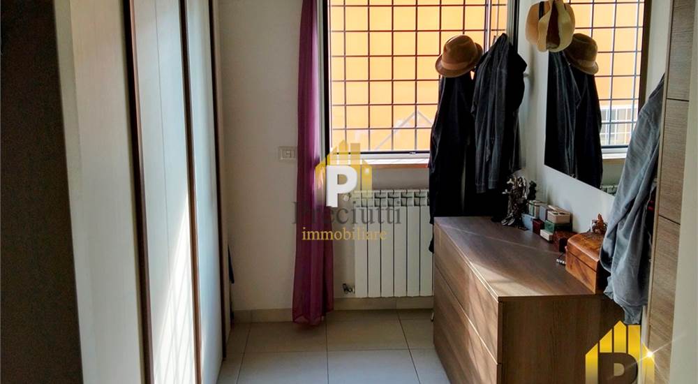 CAMERA CABINA ARMADIO