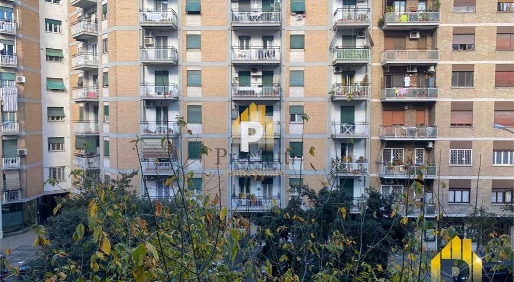 VISTA BALCONATA ABITABILE