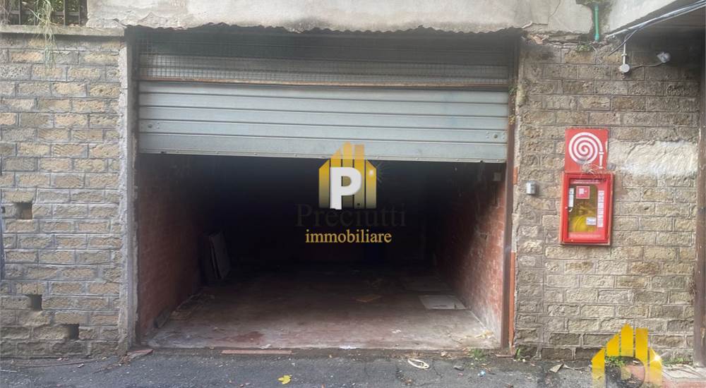 BOX INT 6