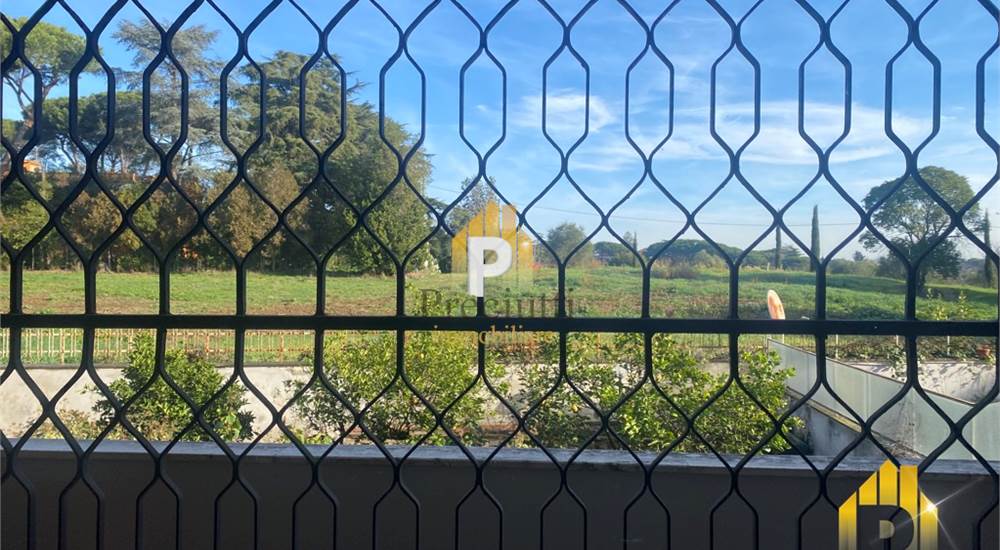 1 PIANO SALONE VISTA