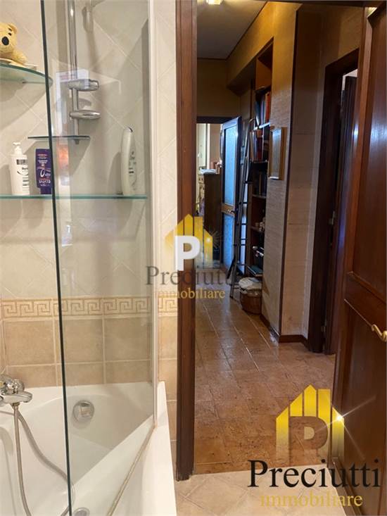 1 PIANO  PRIMO BAGNO