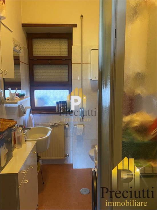 1 PIANO SECONDO BAGNO