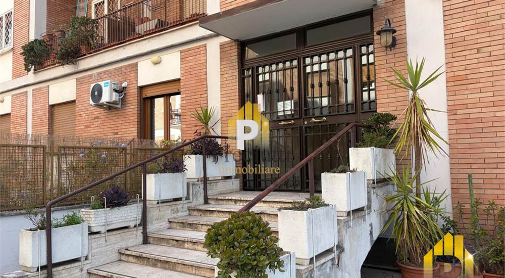 INGRESSO PALAZZINA