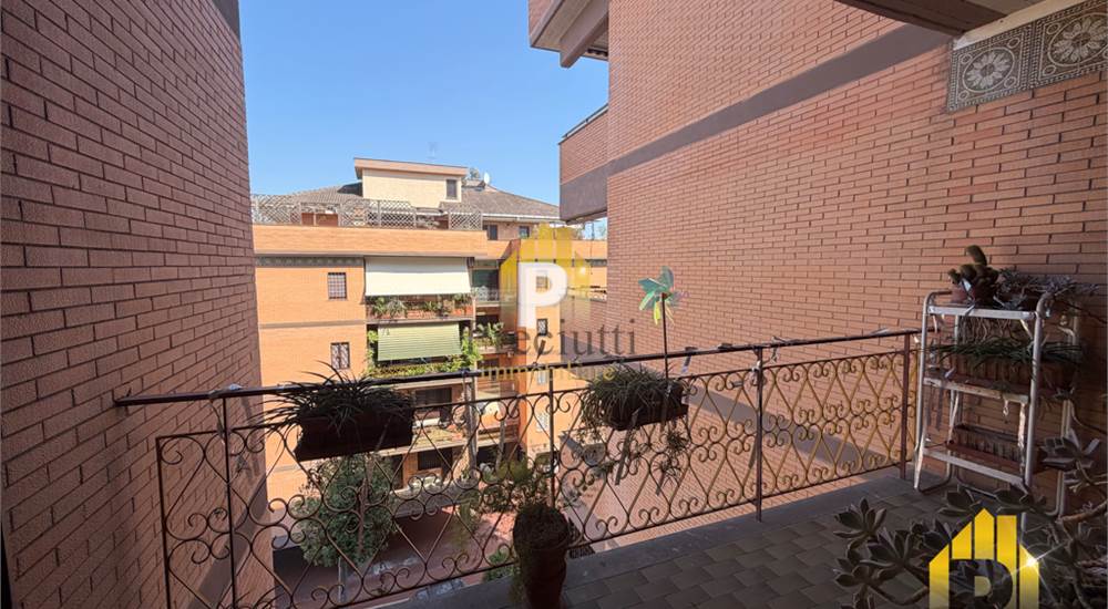 BALCONE  CAMERA